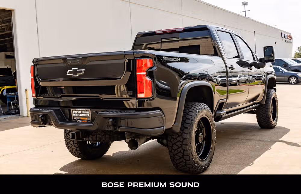 2025 Chevrolet Silverado 2500HD ZR2 Crew Cab Image 10