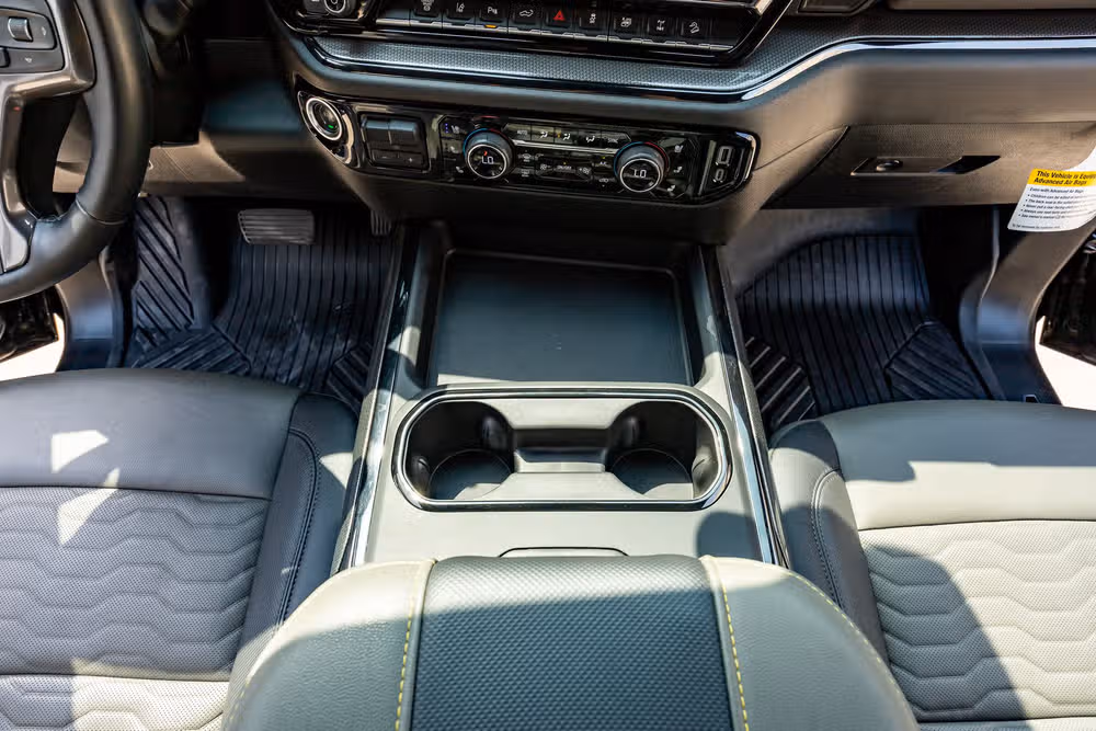 2025 Chevrolet Silverado 2500HD ZR2 Crew Cab Image 28