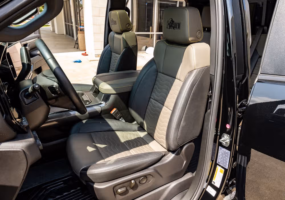 2025 Chevrolet Silverado 2500HD ZR2 Crew Cab Image 30