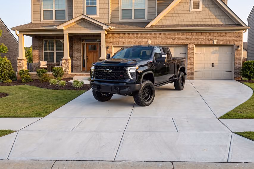 2025 Chevrolet Silverado 2500HD ZR2 Crew Cab Image 43