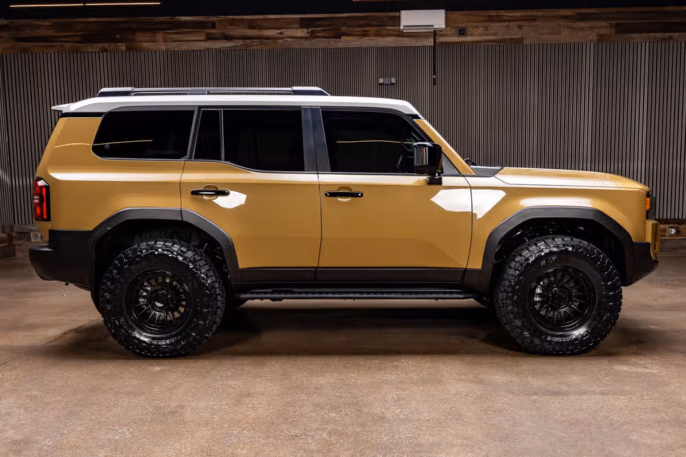 2026 Toyota Land Cruiser Base Image 11