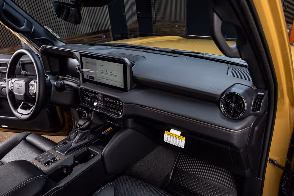 2026 Toyota Land Cruiser Base Image 18