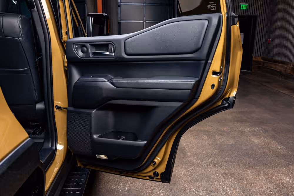 2026 Toyota Land Cruiser Base Image 40