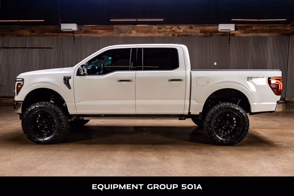 2026 Ford F-150 Lariat SuperCrew Image 6