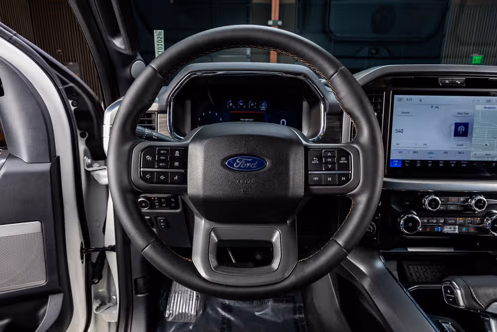 2026 Ford F-150 Lariat SuperCrew Image 19