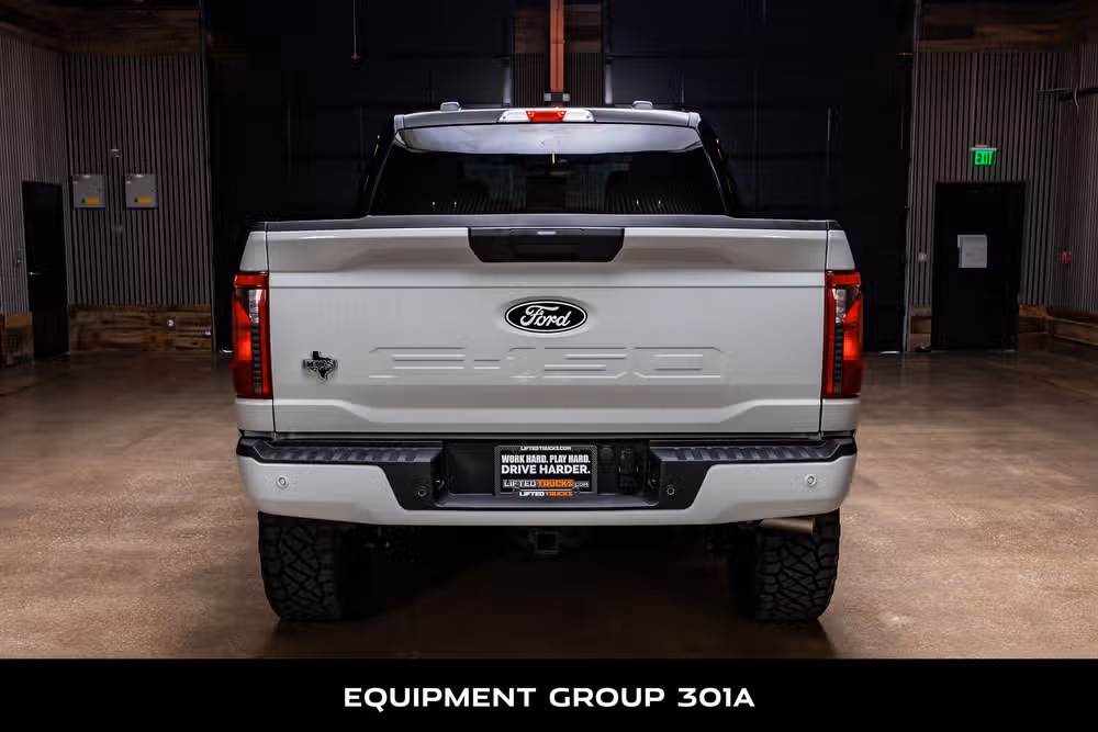 2026 Ford F-150 XLT SuperCrew Image 8