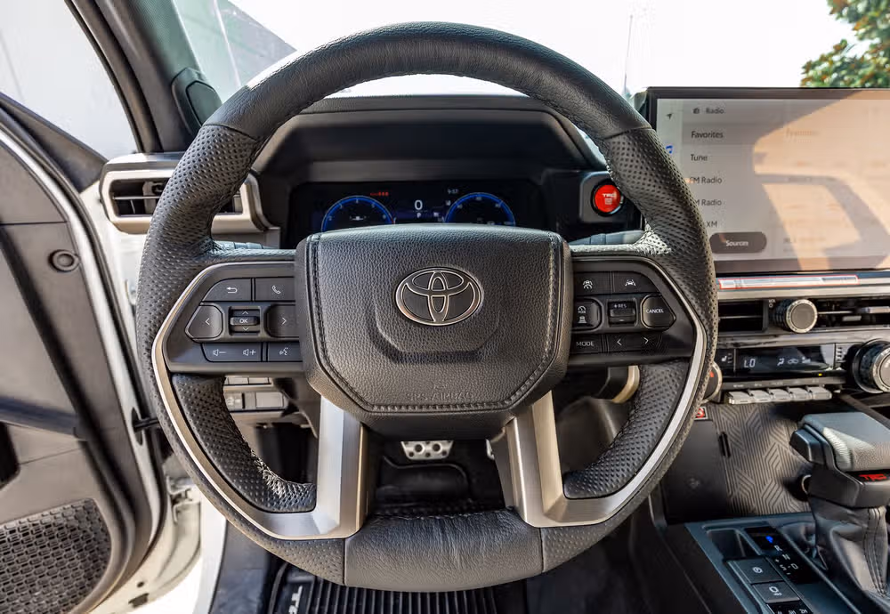 2025 Toyota Tacoma TRD Sport Double Cab Image 19