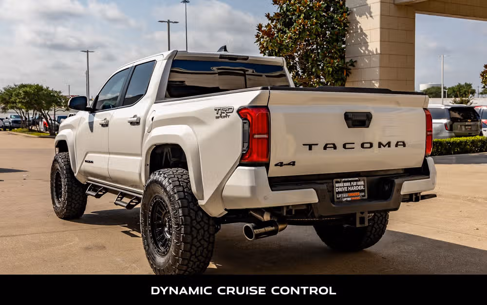 2025 Toyota Tacoma TRD Sport Double Cab Image 7