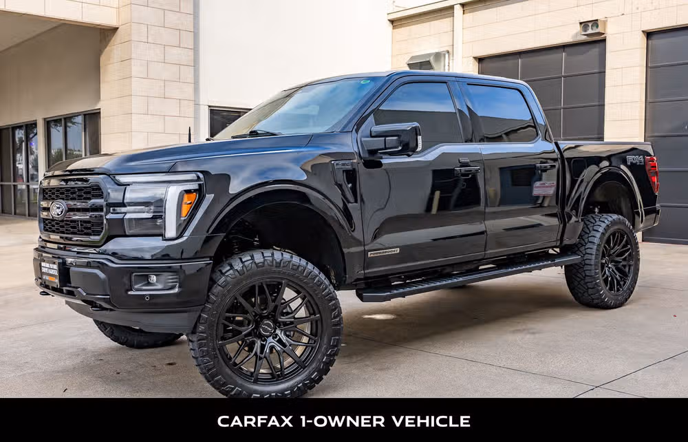 2025 Ford F-150 Lariat SuperCrew Image 5
