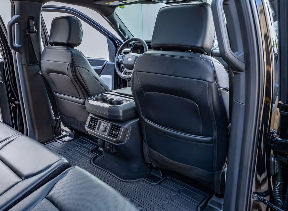 2025 Ford F-150 Lariat SuperCrew Image 34