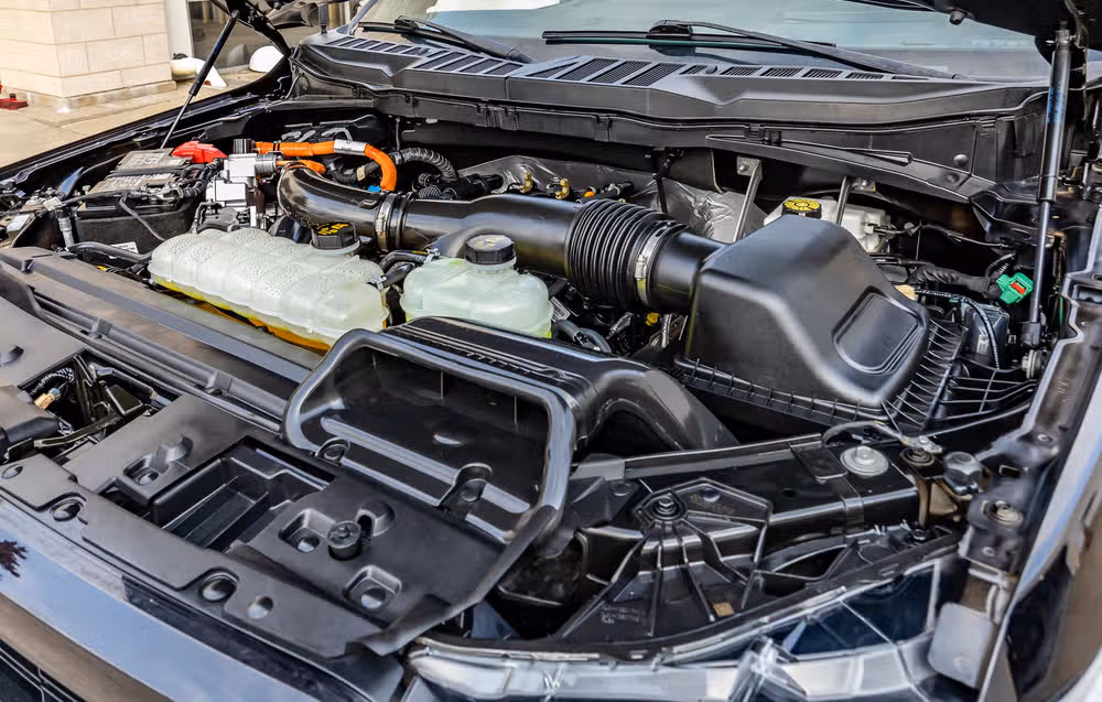 2025 Ford F-150 Lariat SuperCrew Image 42
