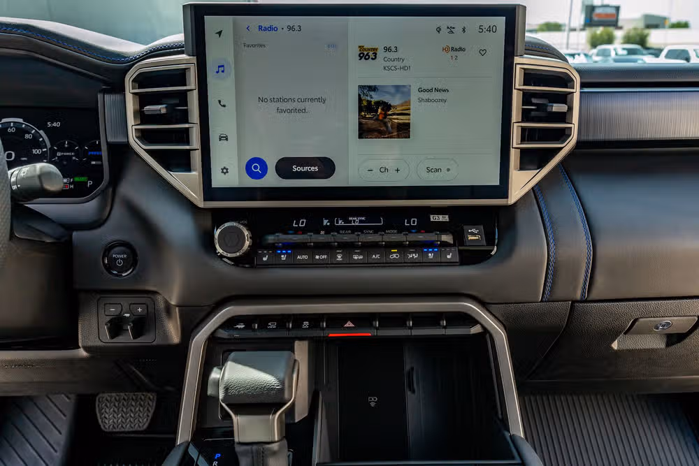 2026 Toyota Sequoia Platinum Image 24