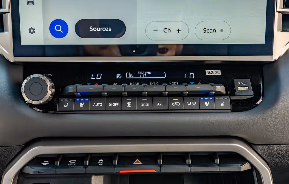 2026 Toyota Sequoia Platinum Image 27