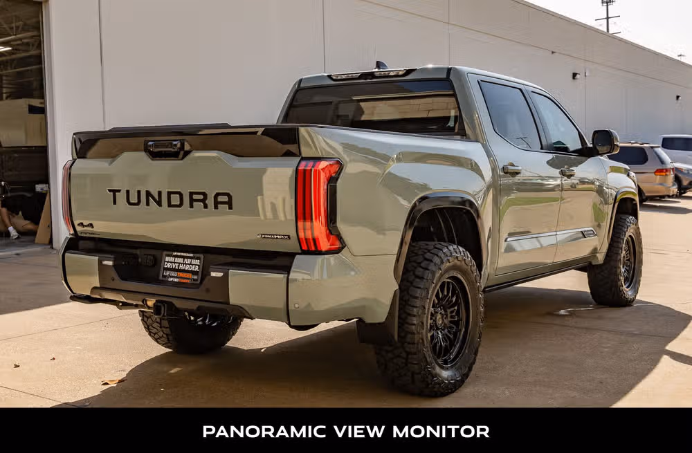 2025 Toyota Tundra Platinum HV CrewMax Image 10