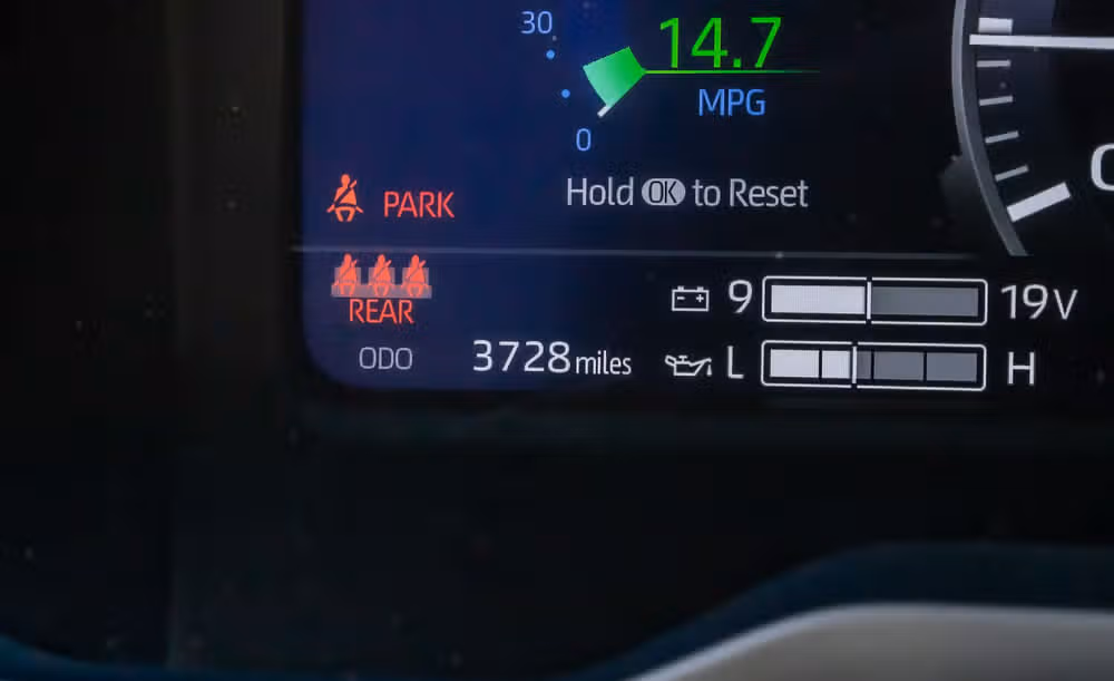 2025 Toyota Tundra Platinum HV CrewMax Image 21