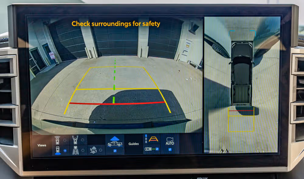2025 Toyota Tundra Platinum HV CrewMax Image 26