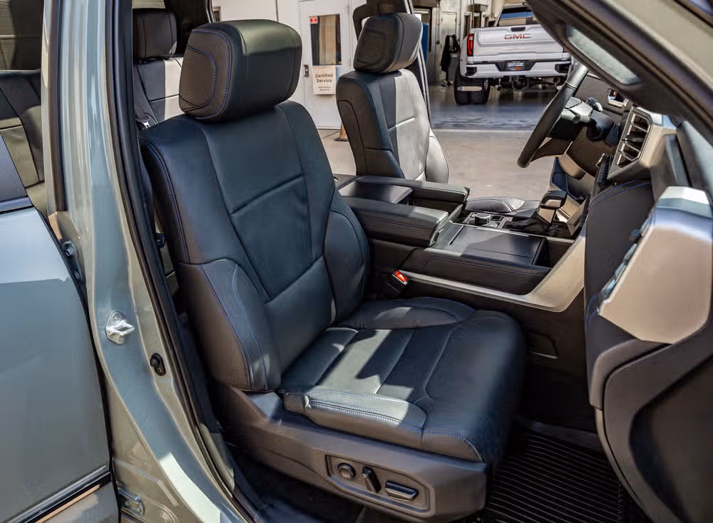 2025 Toyota Tundra Platinum HV CrewMax Image 33