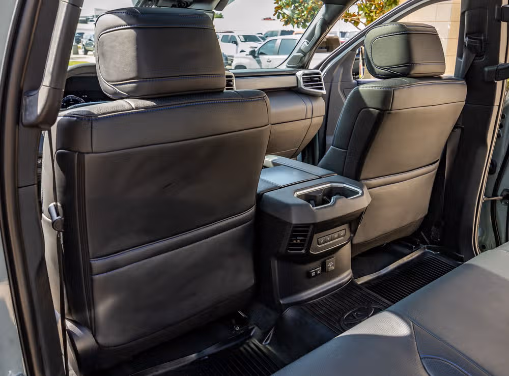 2025 Toyota Tundra Platinum HV CrewMax Image 36