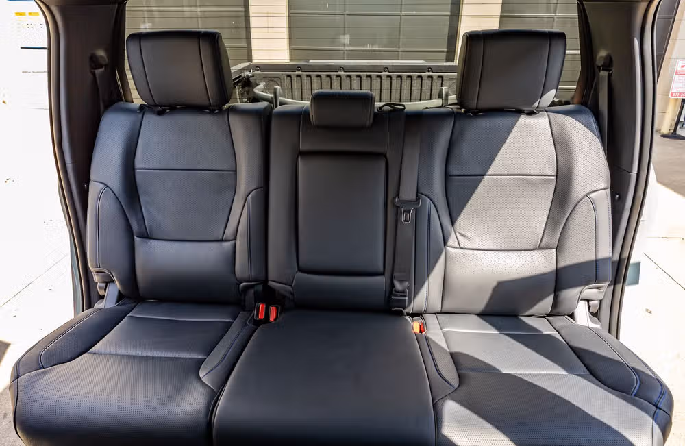 2025 Toyota Tundra Platinum HV CrewMax Image 37