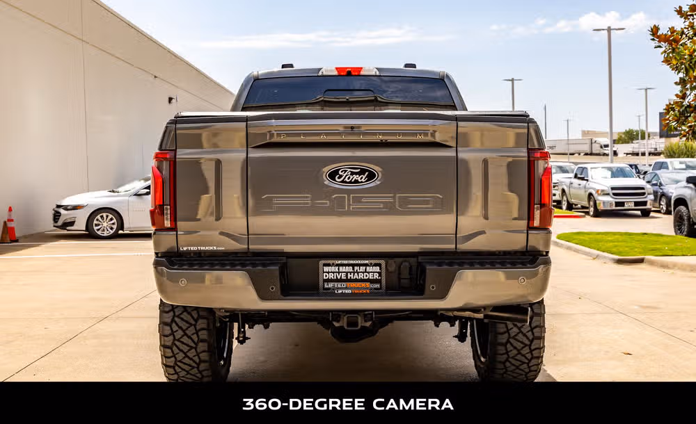 2025 Ford F-150 Platinum SuperCrew Image 8