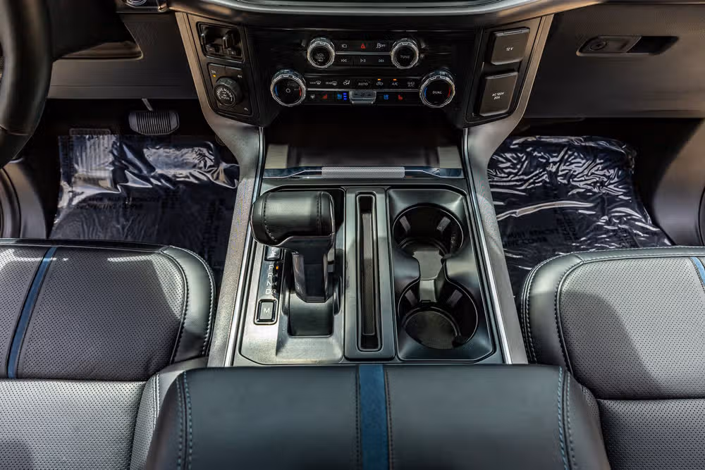 2025 Ford F-150 Platinum SuperCrew Image 29