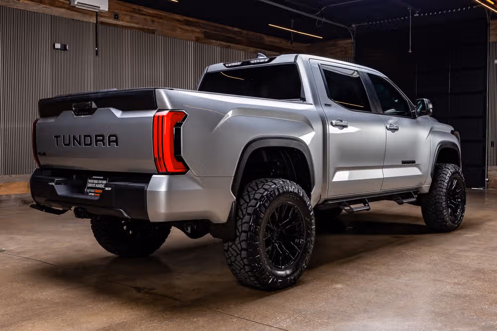 2024 Toyota Tundra SR5 CrewMax Image 10