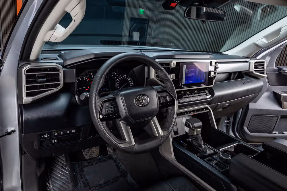 2024 Toyota Tundra SR5 CrewMax Image 17
