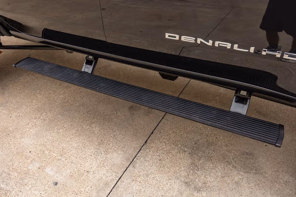 2021 GMC Sierra 2500HD Denali Crew Cab Image 12