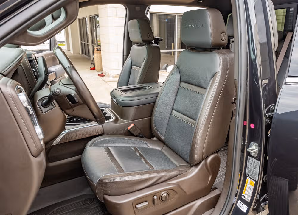 2021 GMC Sierra 2500HD Denali Crew Cab Image 29