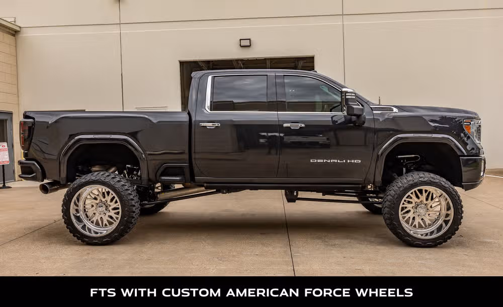 2021 GMC Sierra 2500HD Denali Crew Cab Image 10