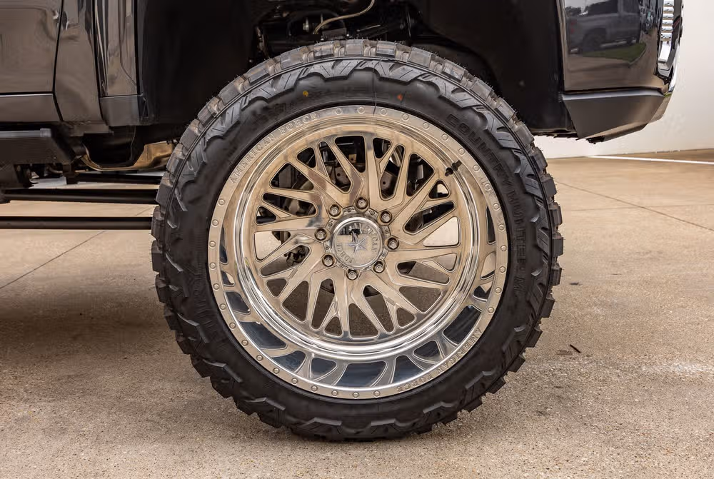 2021 GMC Sierra 2500HD Denali Crew Cab Image 11