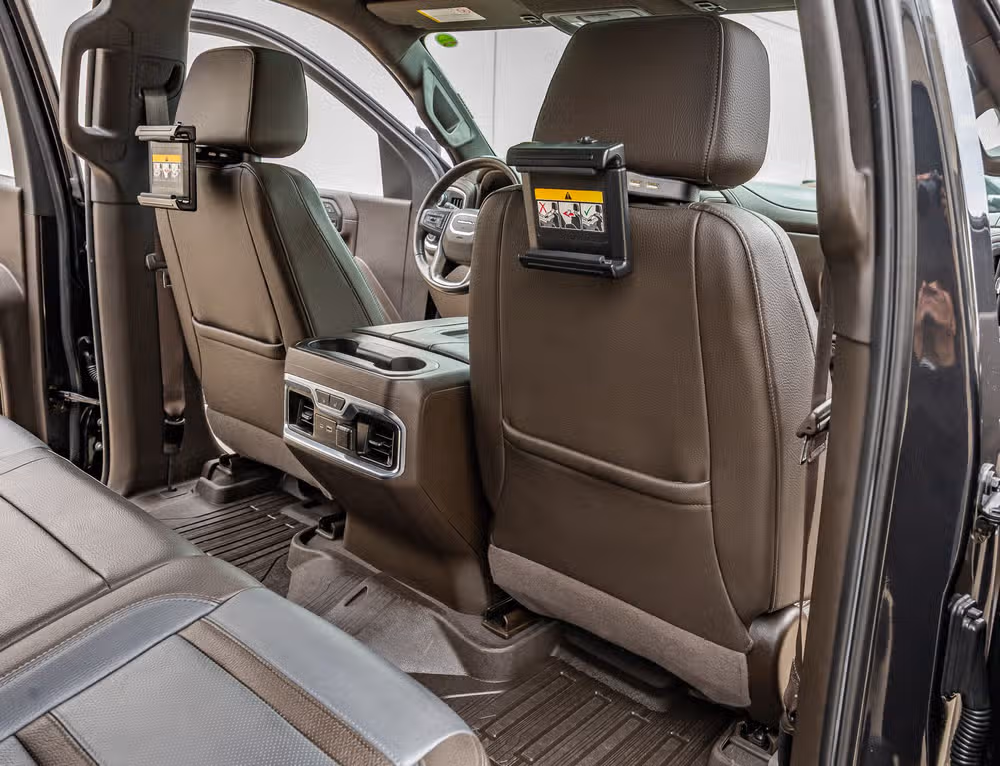 2021 GMC Sierra 2500HD Denali Crew Cab Image 32