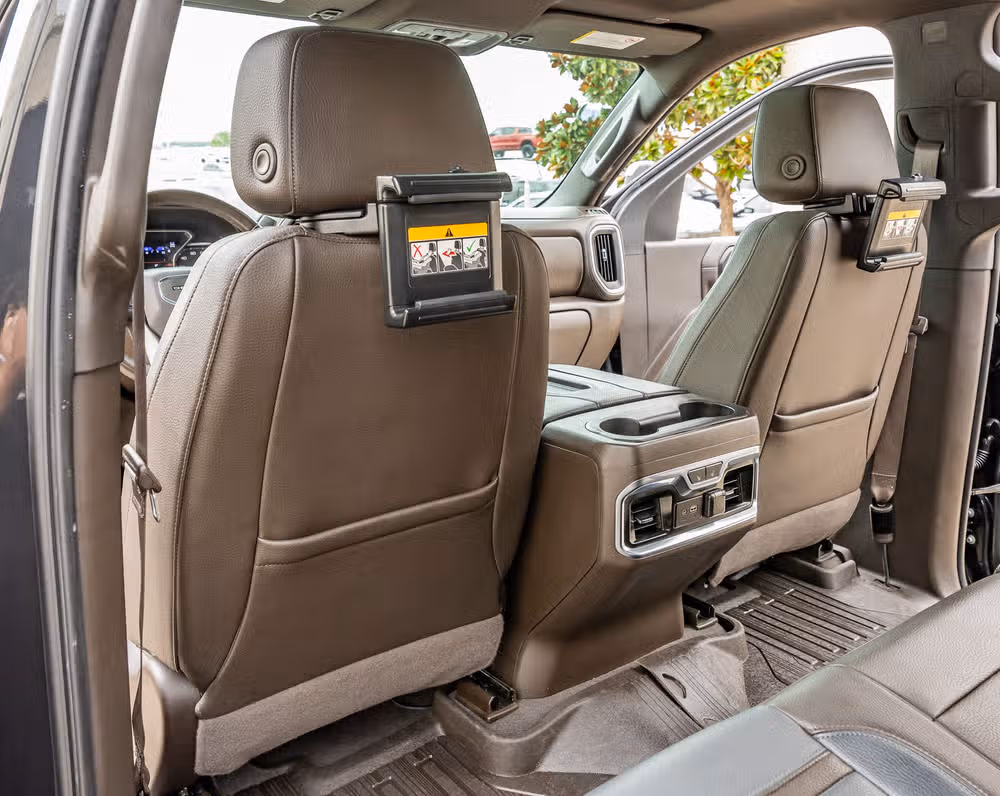 2021 GMC Sierra 2500HD Denali Crew Cab Image 34