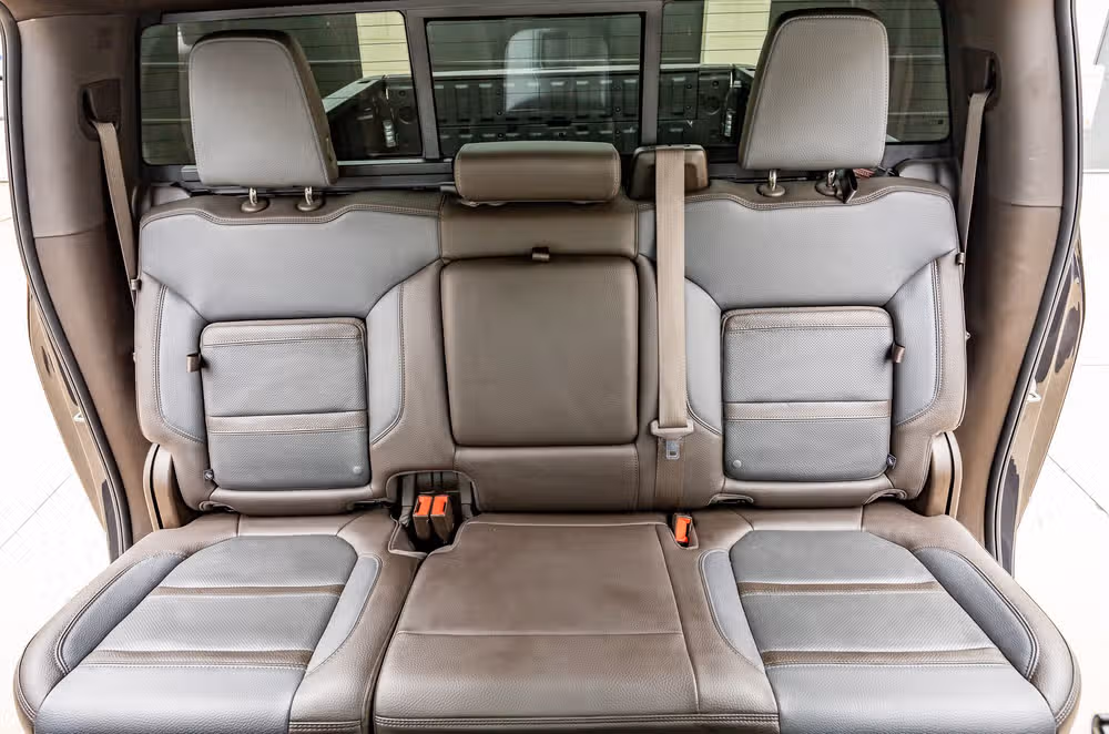 2021 GMC Sierra 2500HD Denali Crew Cab Image 35