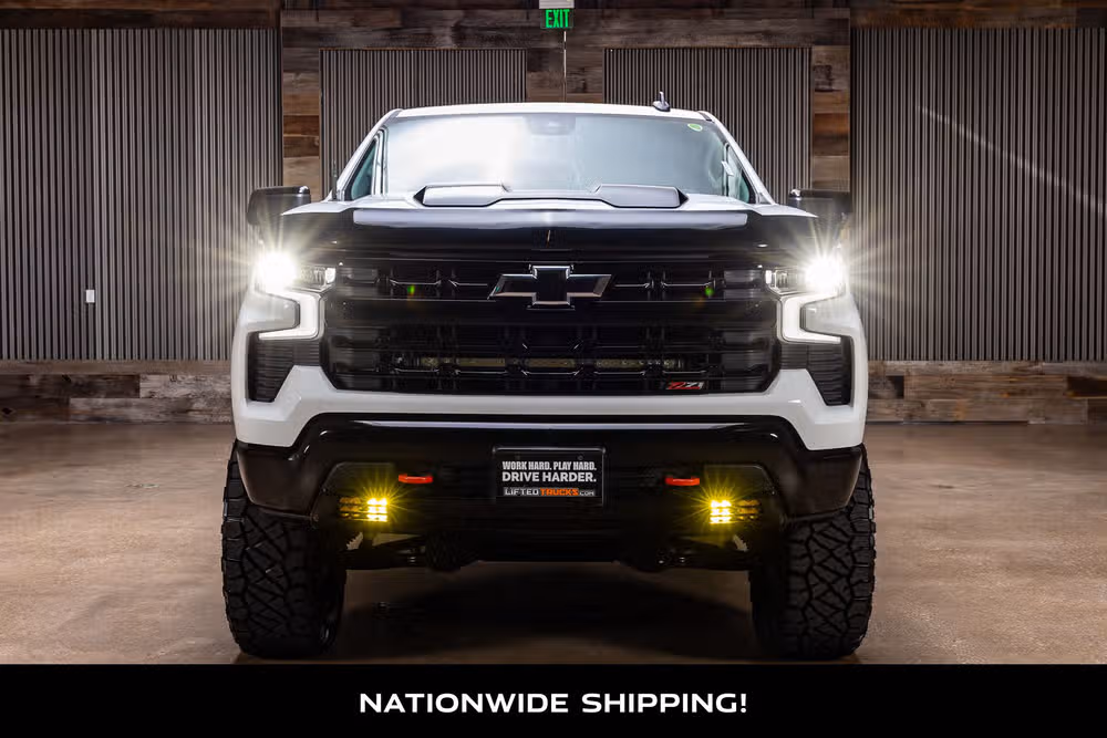 2024 Chevrolet Silverado 1500 LT Trail Boss Crew Cab Image 4