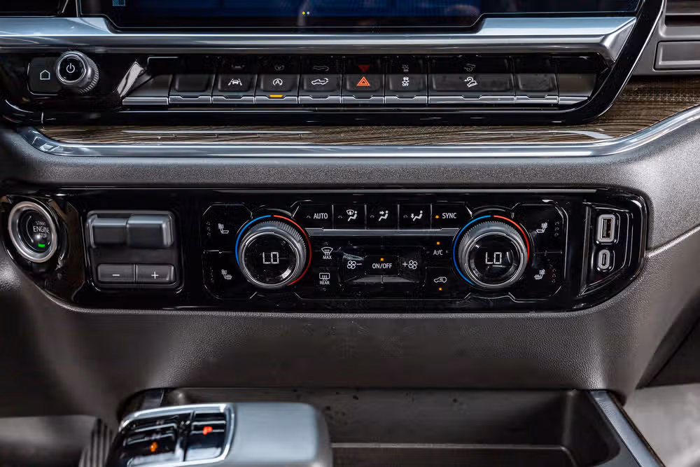 2024 Chevrolet Silverado 1500 LT Trail Boss Crew Cab Image 27