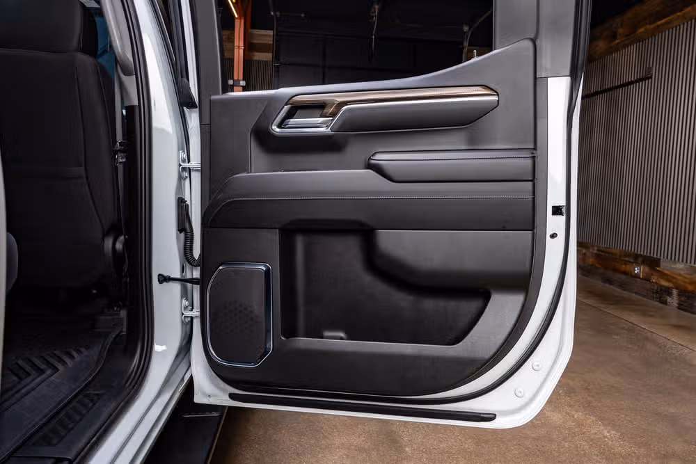 2024 Chevrolet Silverado 1500 LT Trail Boss Crew Cab Image 40