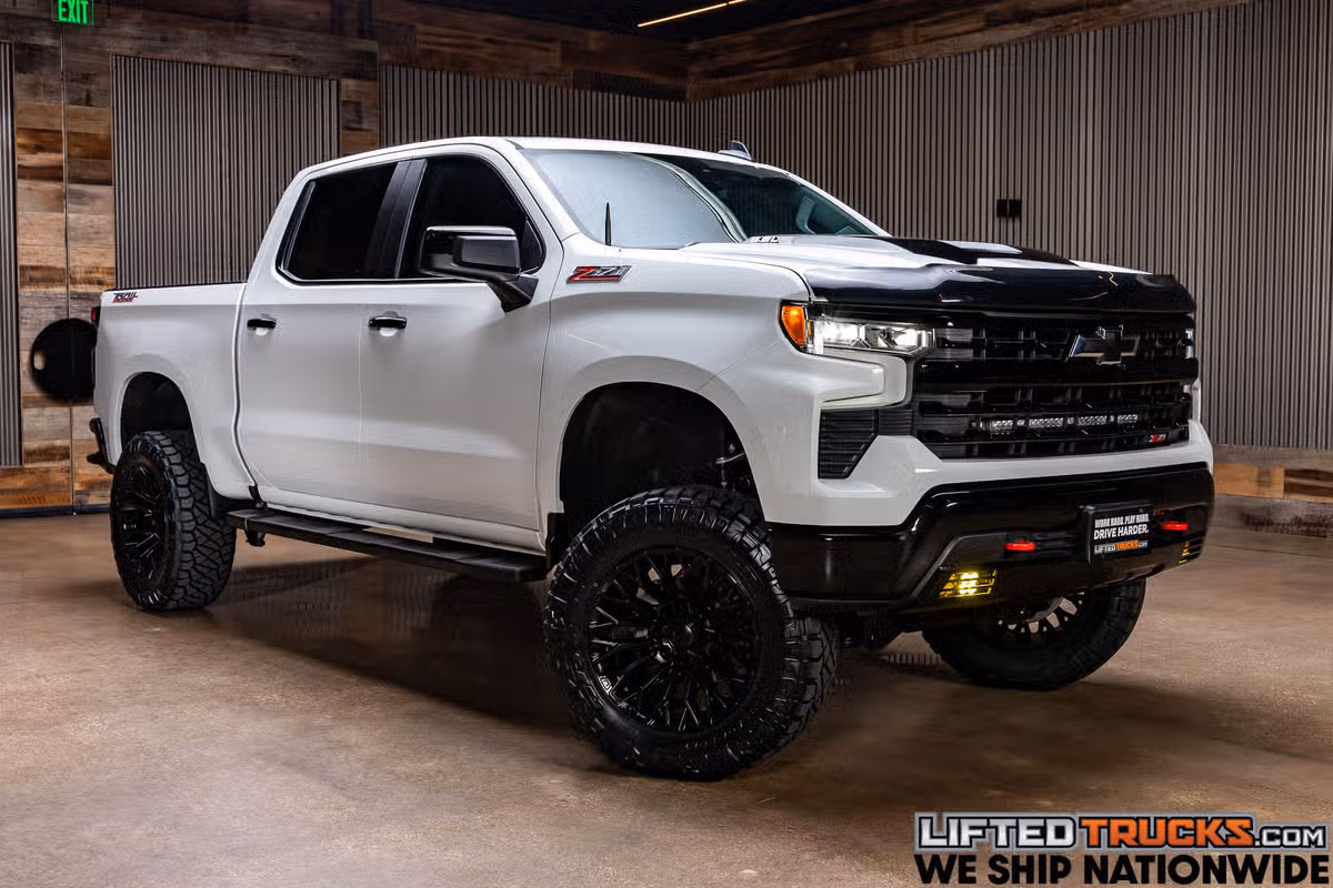 2024 Chevrolet Silverado 1500 LT Trail Boss Crew Cab