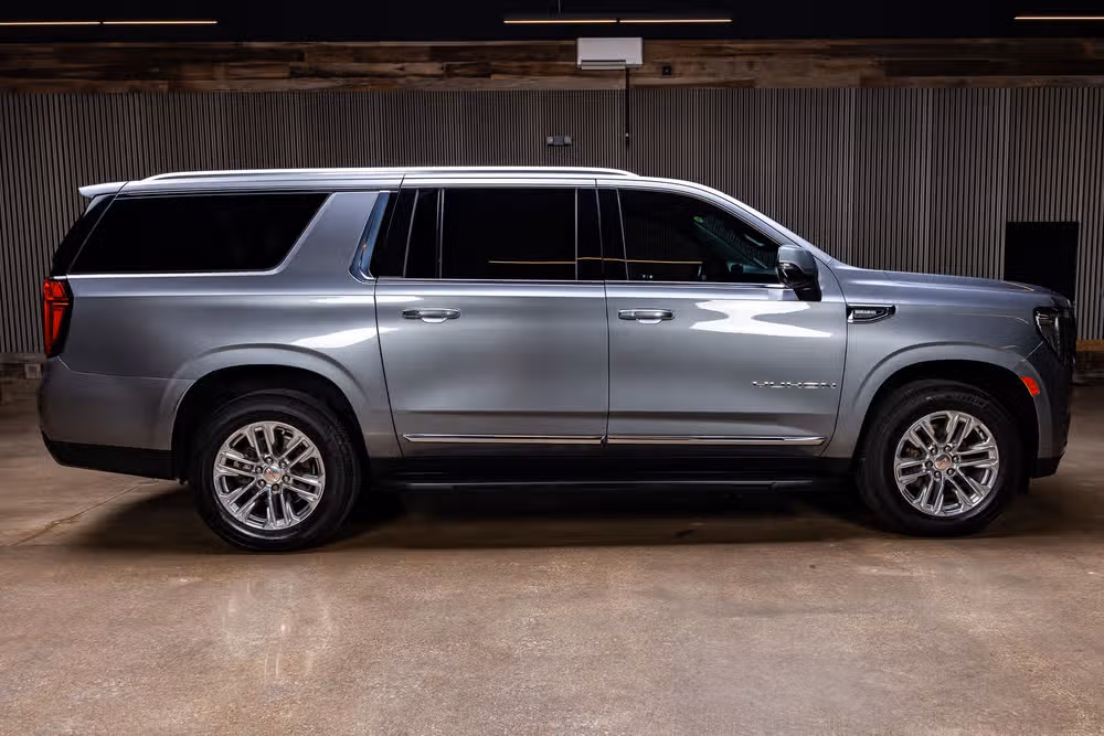 2021 GMC Yukon XL SLT Image 10