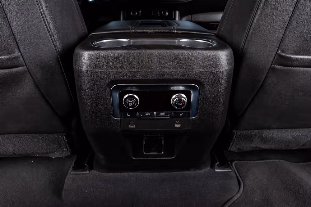 2021 GMC Yukon XL SLT Image 29