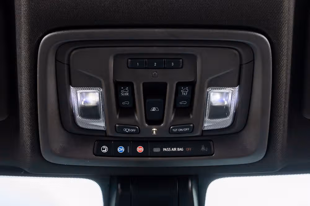 2021 GMC Sierra 2500HD Denali Crew Cab Image 28