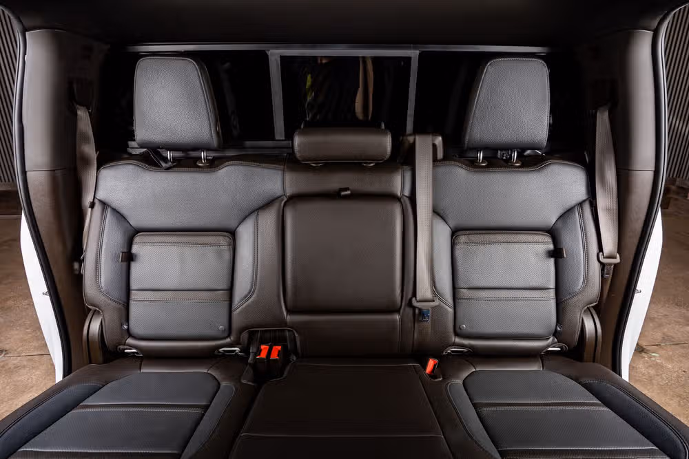 2021 GMC Sierra 2500HD Denali Crew Cab Image 35