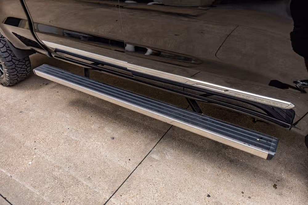 2024 Chevrolet Silverado 1500 High Country Crew Cab Image 13