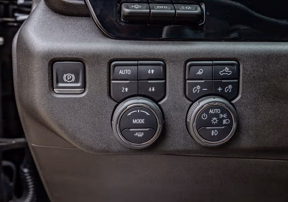 2024 Chevrolet Silverado 1500 High Country Crew Cab Image 22