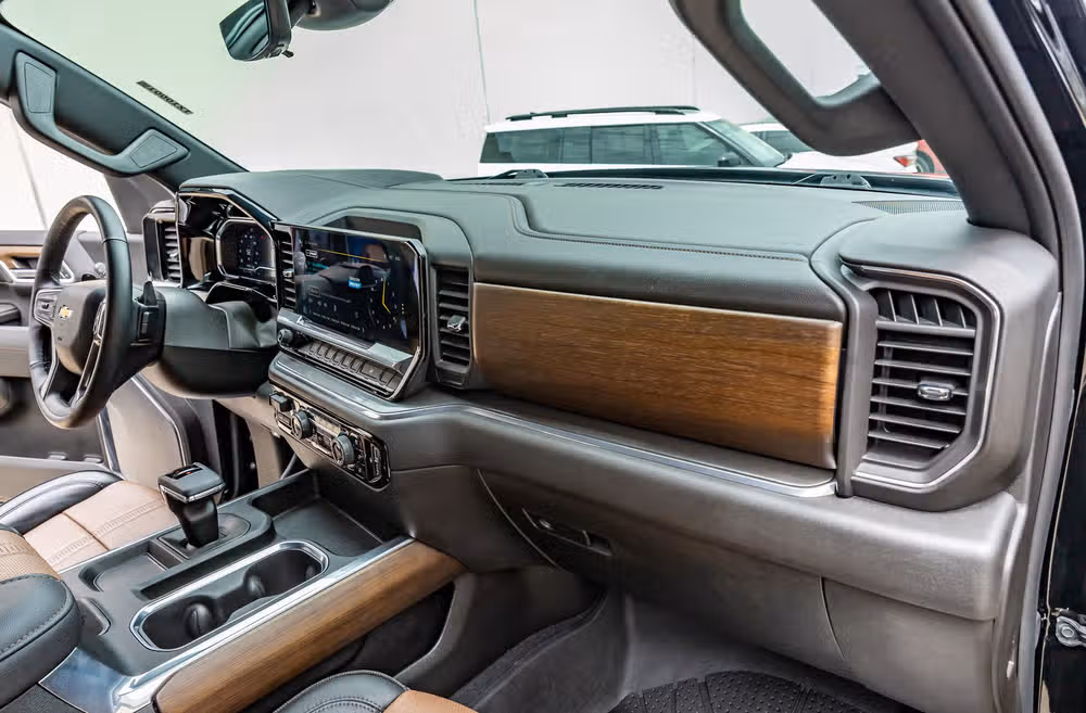 2024 Chevrolet Silverado 1500 High Country Crew Cab Image 18