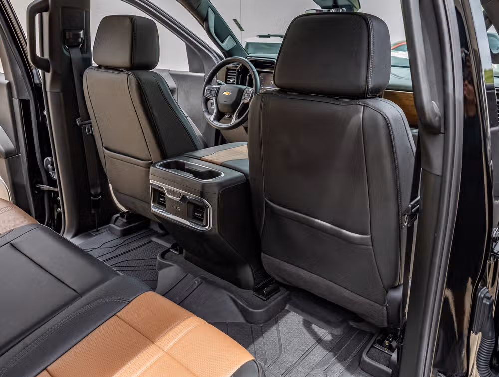 2024 Chevrolet Silverado 1500 High Country Crew Cab Image 33