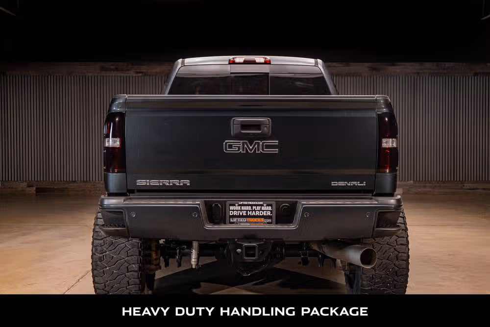 2017 GMC Sierra 2500HD Denali Crew Cab Image 7