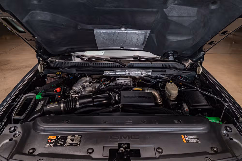 2017 GMC Sierra 2500HD Denali Crew Cab Image 29