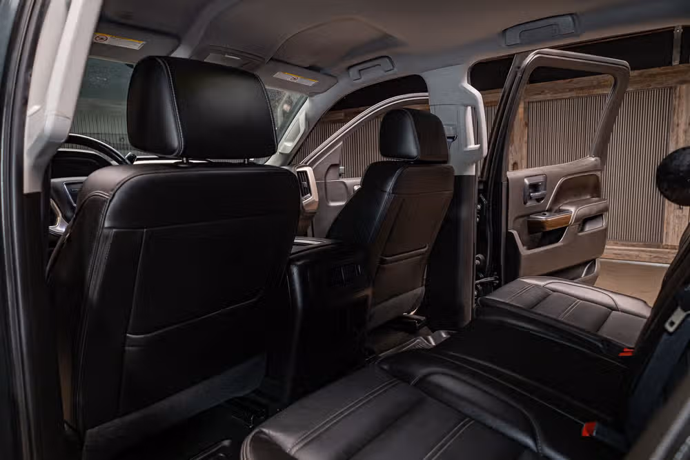 2017 GMC Sierra 2500HD Denali Crew Cab Image 21