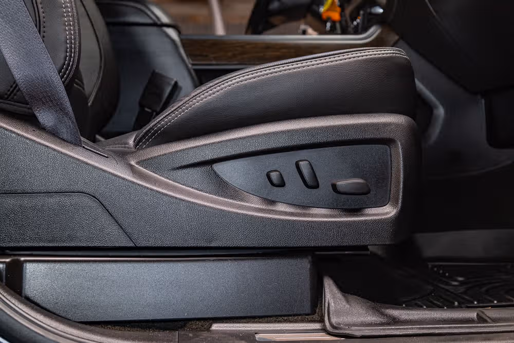 2017 GMC Sierra 2500HD Denali Crew Cab Image 25